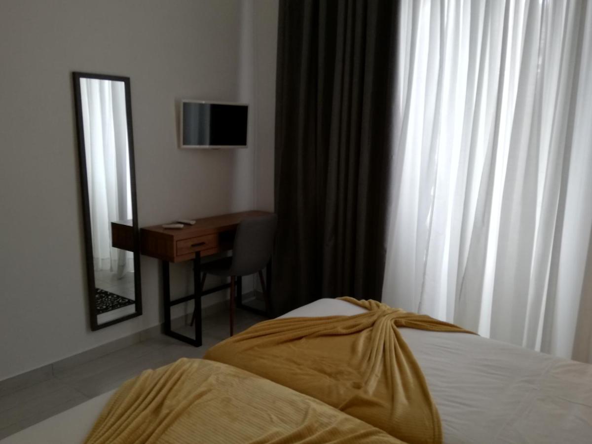 Victoria Guest House 푸나스 외부 사진